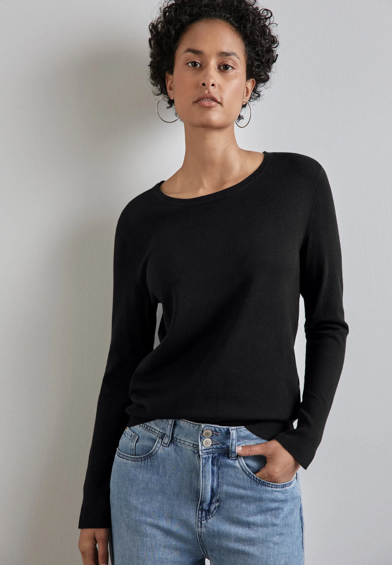 Basic Pullover