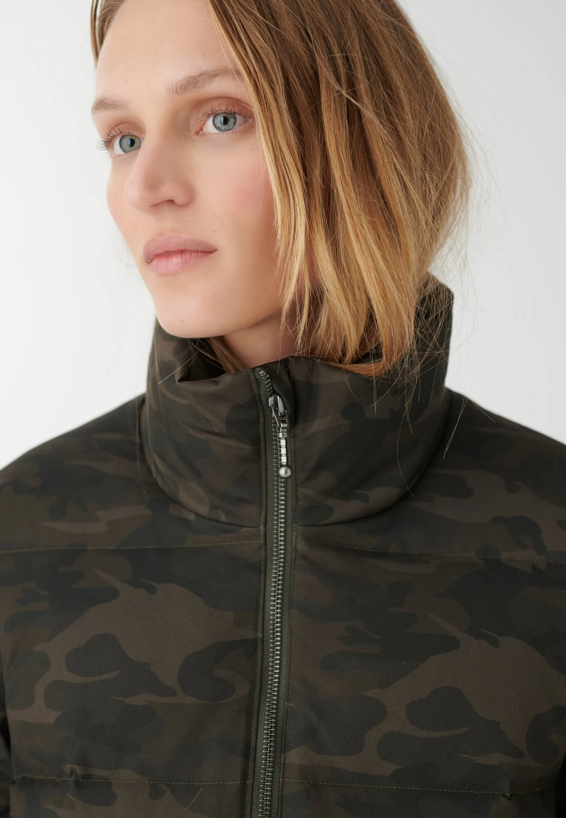 Belorra-Camo Pine