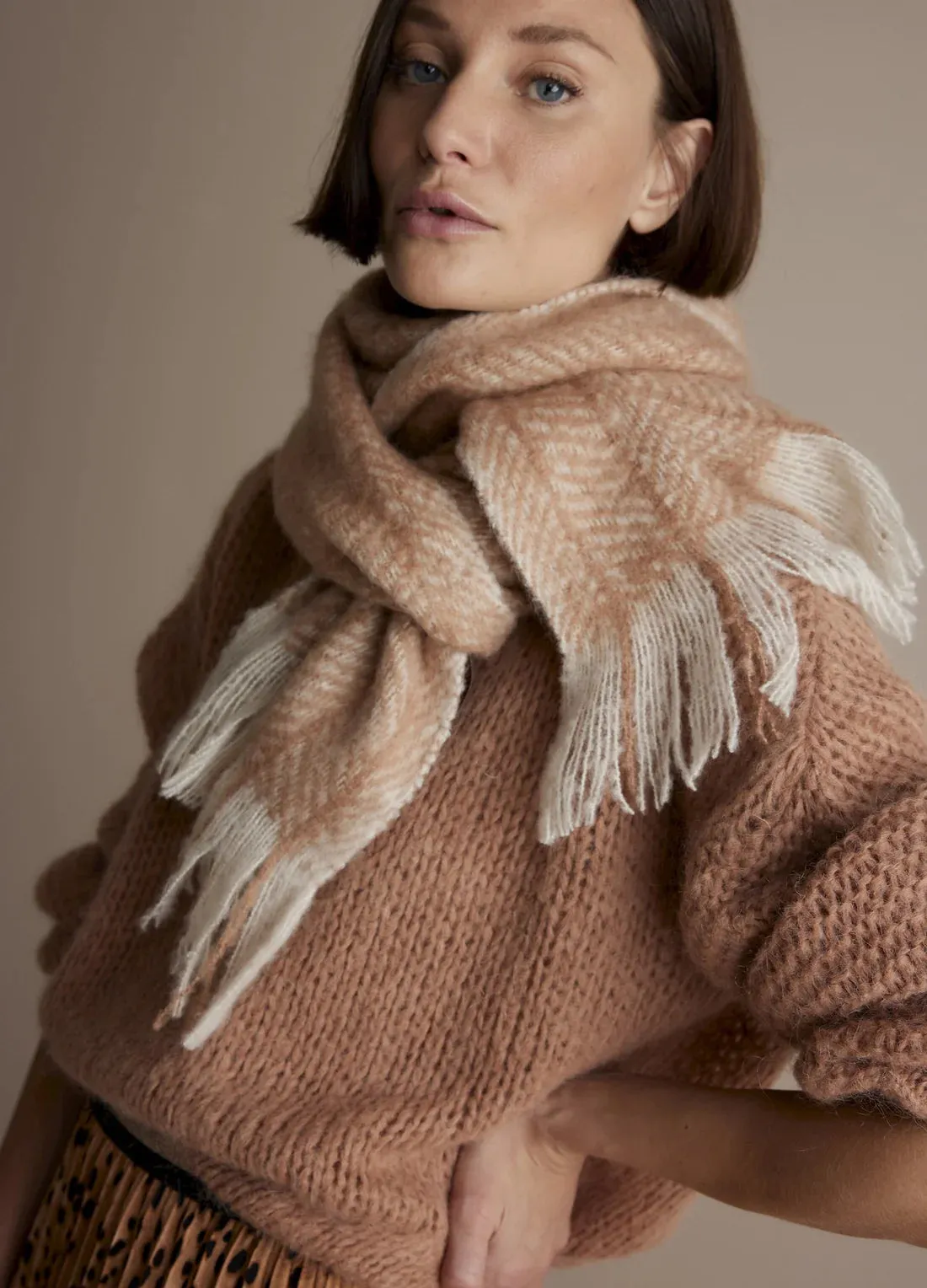 Summum Old Peach Herringbone Scarf